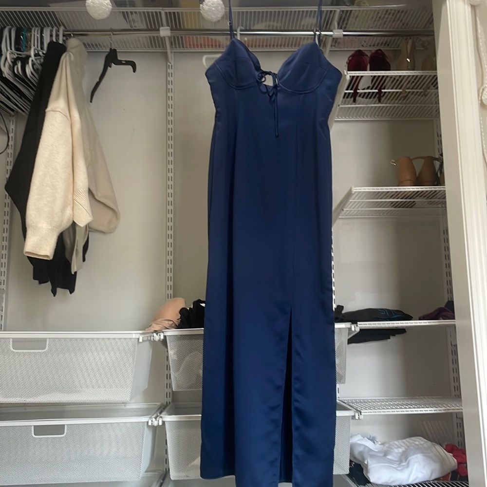 Midi navy dress
